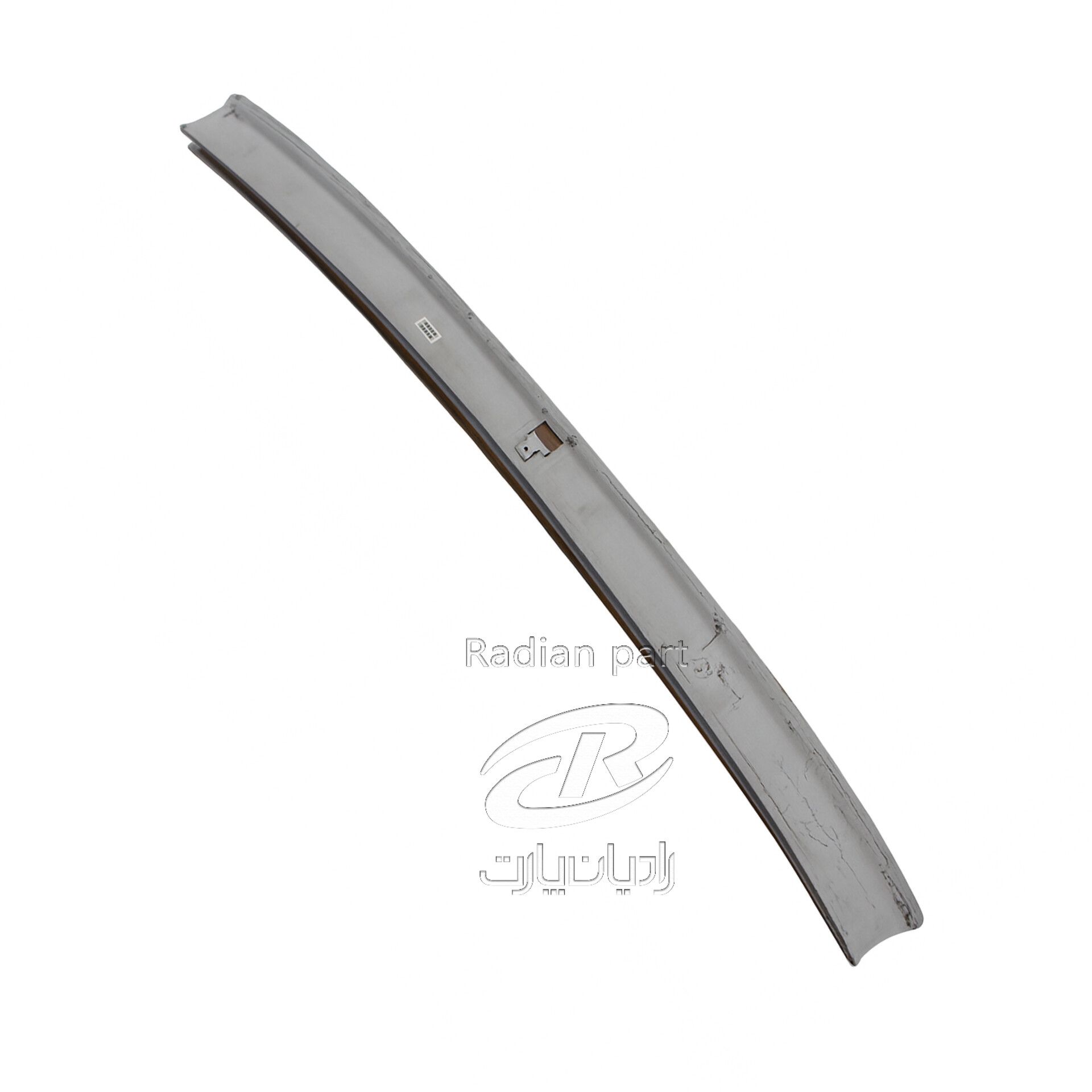 سيني نیسان زير سقف جاي آينه شرکتي